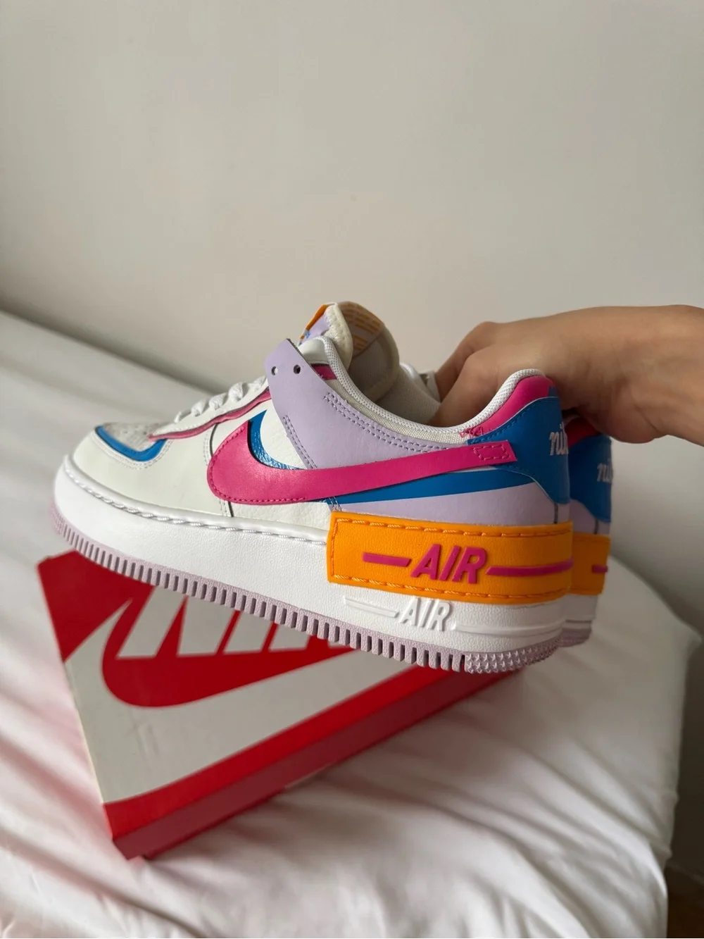Nike women air max sc Sneakers — White with Pink, Blue & Orange Accents 7.5 size